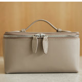 New High-capacity Cowhide Wash Bag