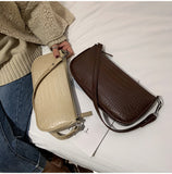 Stone pattern art handbag