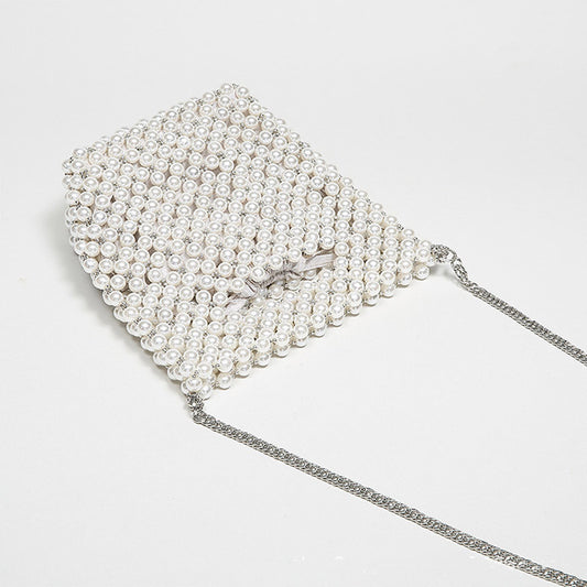 Fashionable pearl handbag