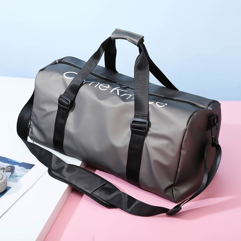 Minimalist Sports Duffle Bag – Lightweight, Waterproof & Customizable