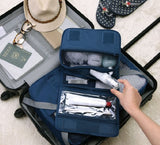 Hook wash bag