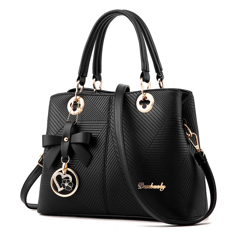 Retro fashion handbag
