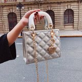 Classy & Chic Mini Chain Bag – Parisian Vibes for Every Day!