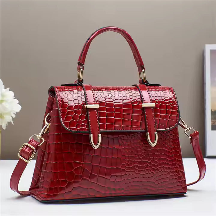 Shine Bright! Gold Croc-Pattern Handbag – Luxe Style, Bold Statement