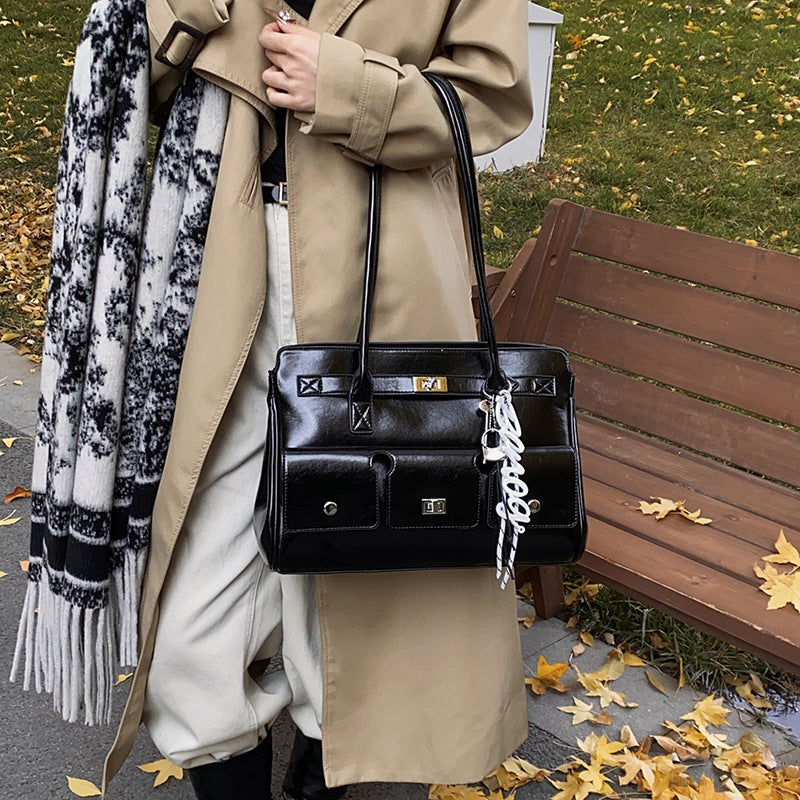 Vintage Leather Tote Bag – Elegant, Spacious & Office-Ready