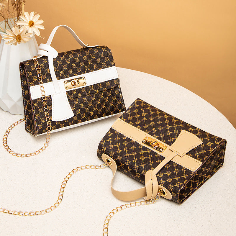 Sweet & Chic Mini Kelly Bag – Your Everyday Cute Sidekick!