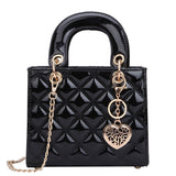 Classy & Chic Mini Chain Bag – Parisian Vibes for Every Day!