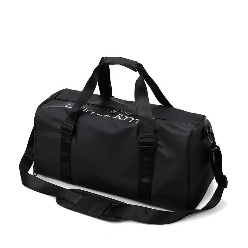 Minimalist Sports Duffle Bag – Lightweight, Waterproof & Customizable
