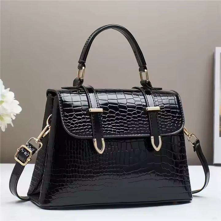 Shine Bright! Gold Croc-Pattern Handbag – Luxe Style, Bold Statement