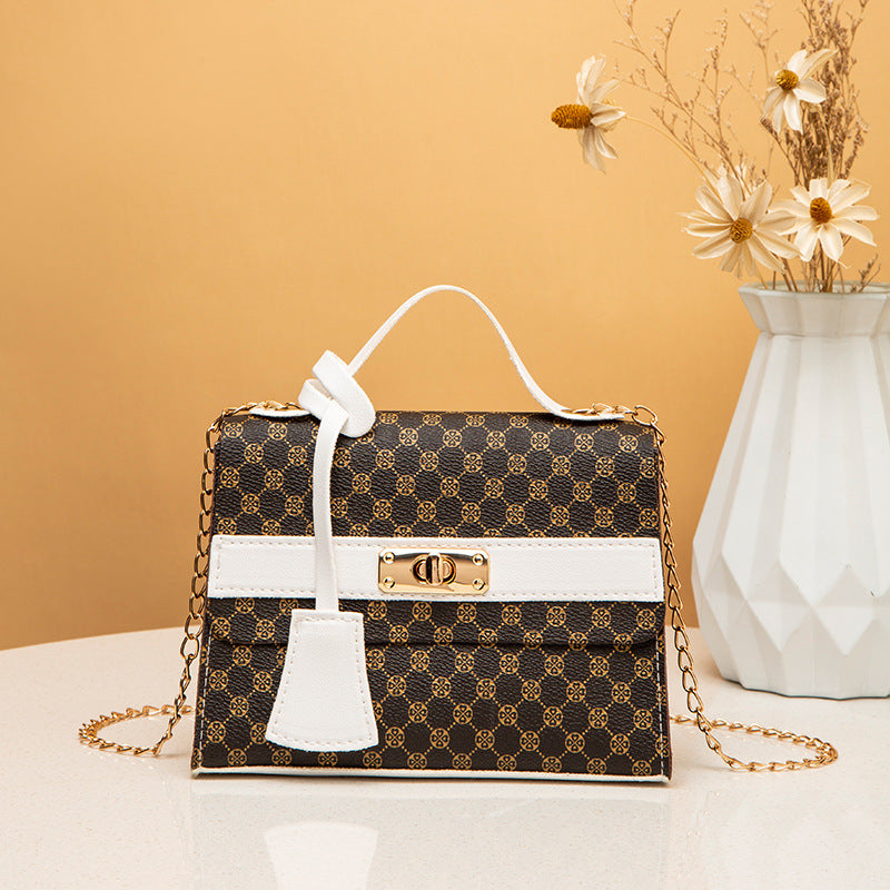Sweet & Chic Mini Kelly Bag – Your Everyday Cute Sidekick!