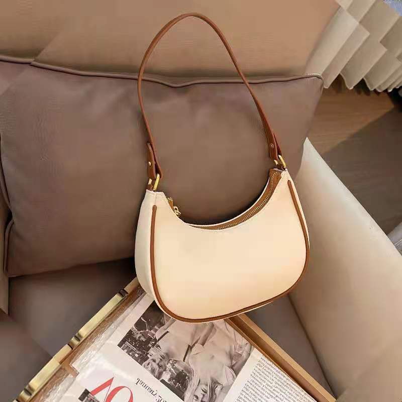 Trendy Shoulder Bag Popular Texture Crescent Moon
